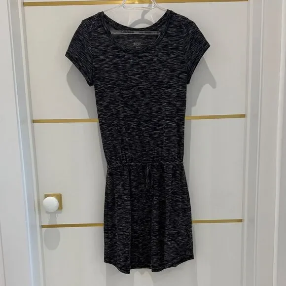 GILLIGAN & O'MALLEY heather gray short sleeve dress drawstring dress XS - Picture 7 of 9